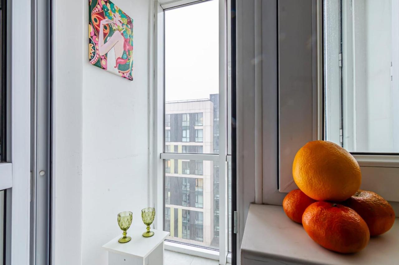 Ferienwohnung Однушка В Жк Абая 130/2 2019 Г.П. Almaty Exterior foto